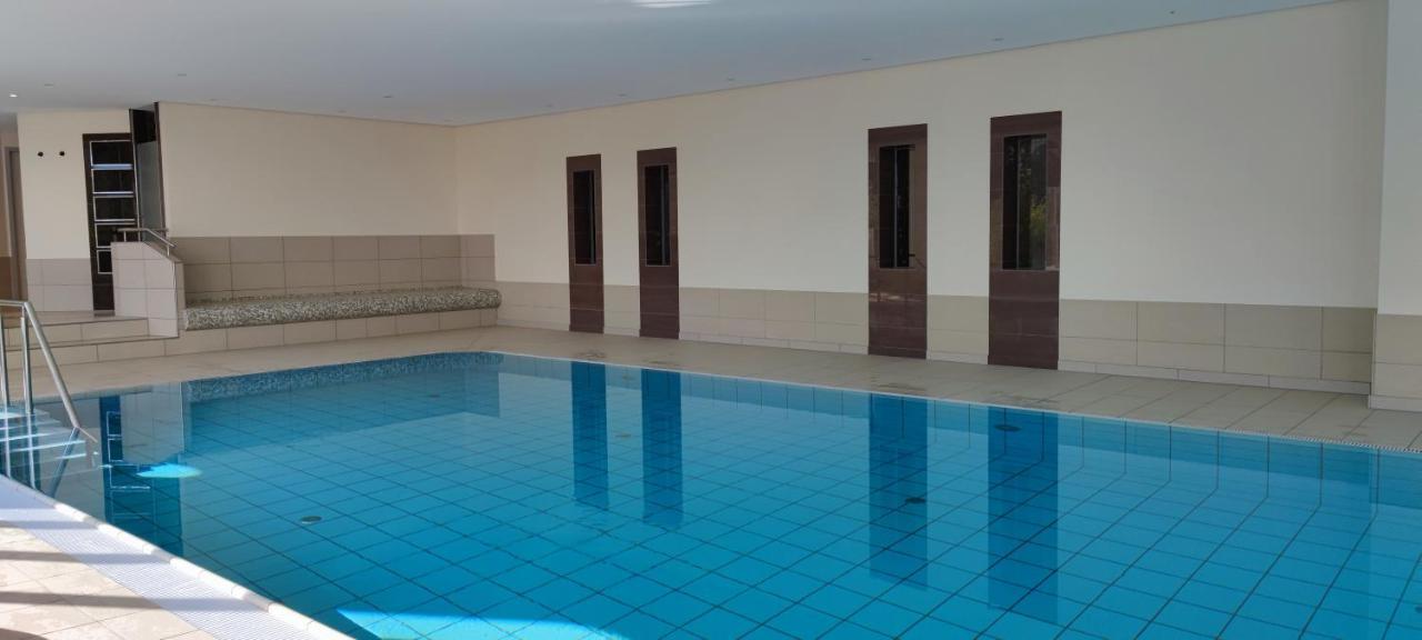 Lord Nelson Apartment 13 库克斯港 外观 照片
